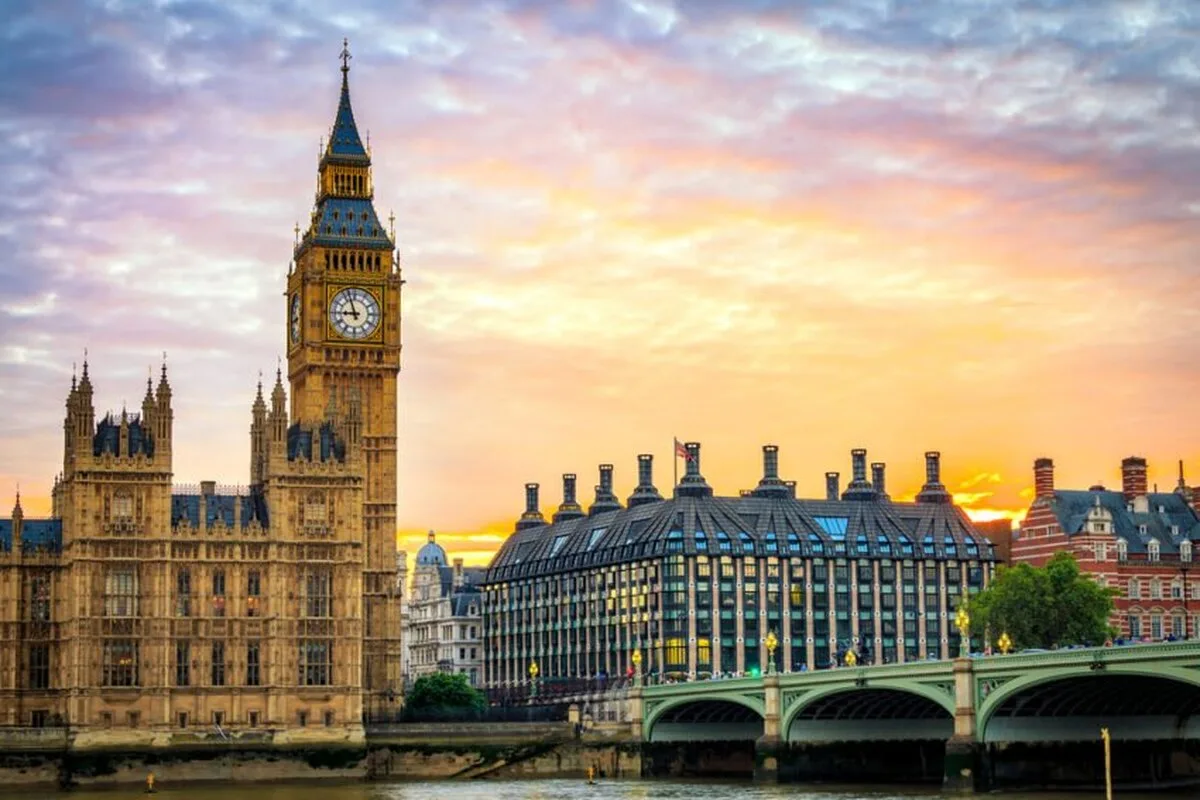 Londra își consolidează poziția de top 10 la nivel mondial ca centru de investiții în tehnologie, depășind rivalii europeni