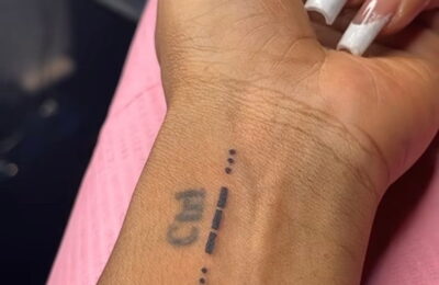 SZA și-a făcut un tatuaj în cod Morse în culisele propriului spectacol – Vezi foto