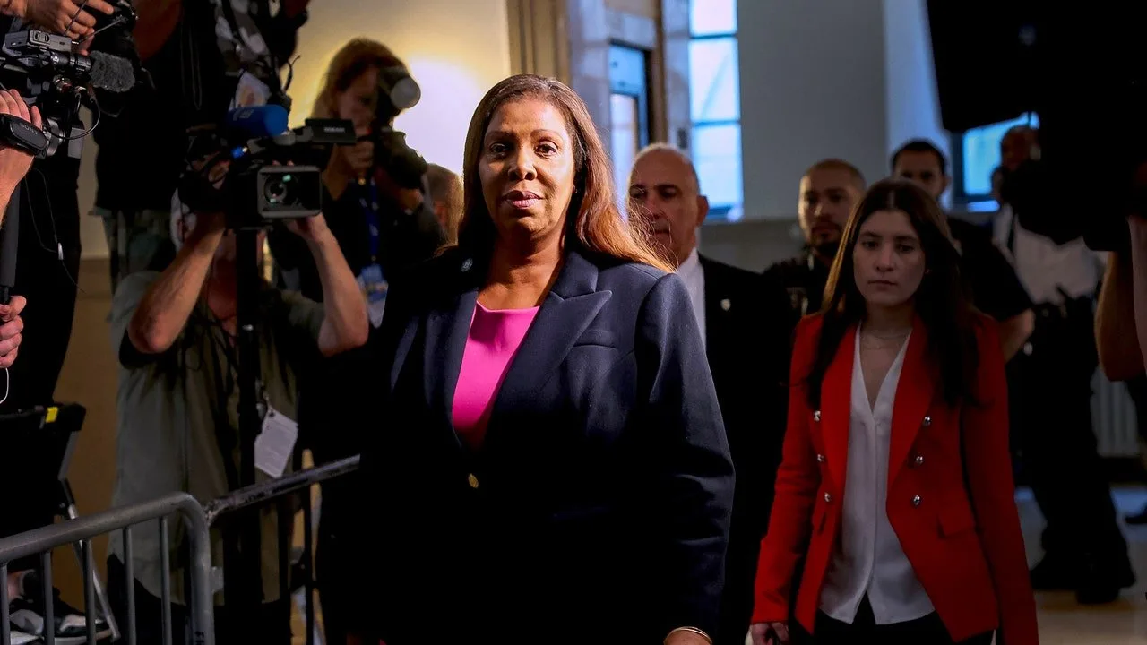 Donald Trump poate răcni cât vrea, dar face o vedetă din Letitia James