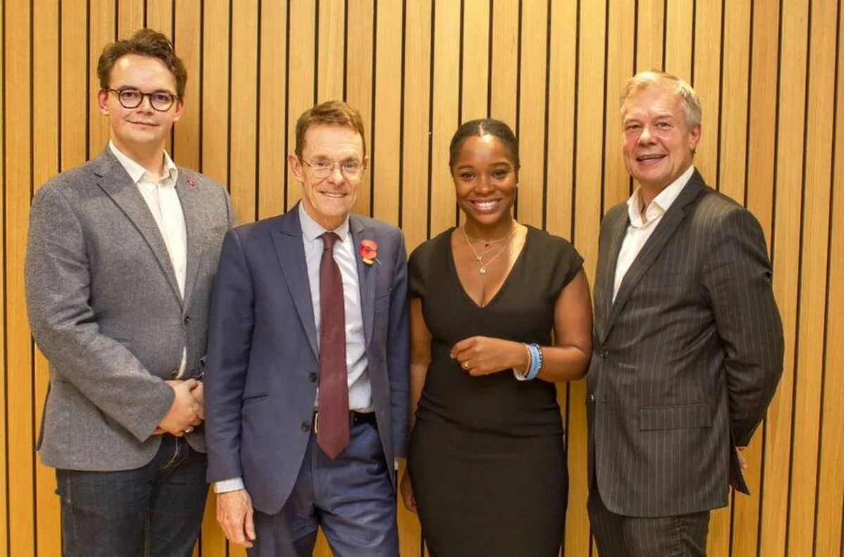 Compania premiată Birmingham Afro Hair Care Solutions asigură o investiție de 530.000 de lire sterline