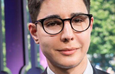 Omid Scobie nu se teme să „ardă punți” cu noua sa carte despre familia regală Endgame