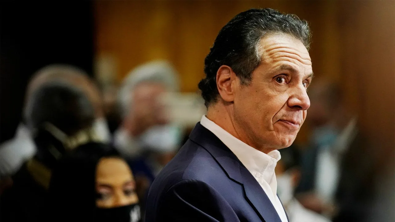 Eșecurile lui Eric Adams i-ar putea oferi o deschidere lui Andrew Cuomo