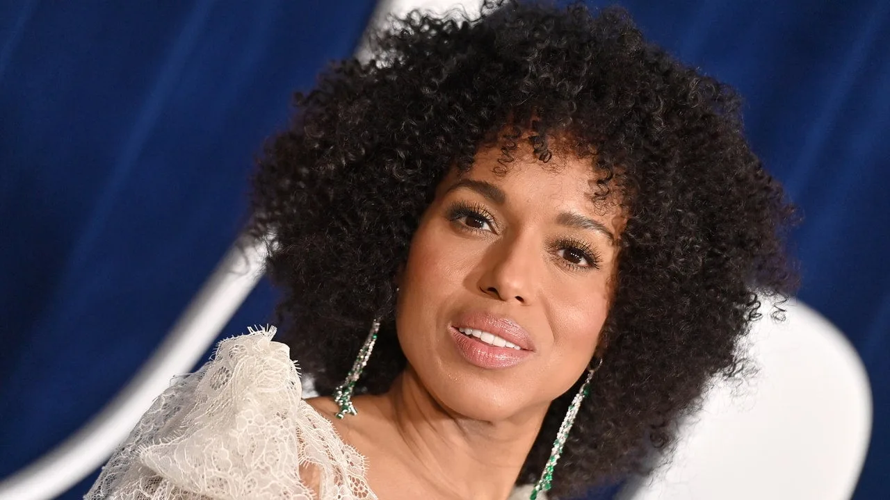 Nu știam cât de bine arată Kerry Washington cu părul portocaliu până azi – Vezi poze