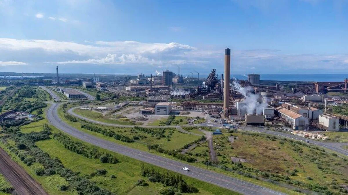 Mii de locuri de muncă sunt în balanță, deoarece decizia privind viitorul Tata Steel Port Talbot este amânată