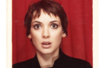 Winona revizuiește 20 de ani de prietenie cu Winona Ryder