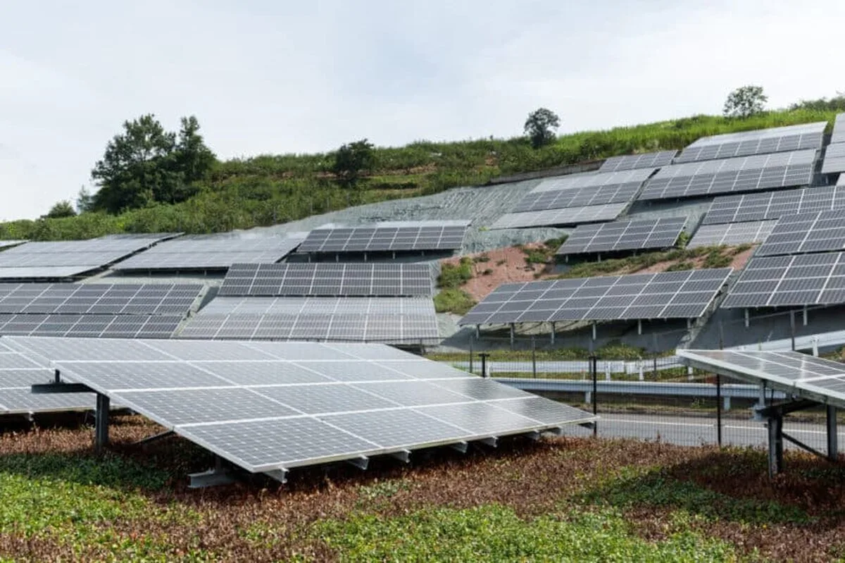Aprovizionarea cu energie a Marii Britanii are nevoie de investiții de peste 900 de miliarde de lire sterline pentru a ajunge la zero net zero până în 2050