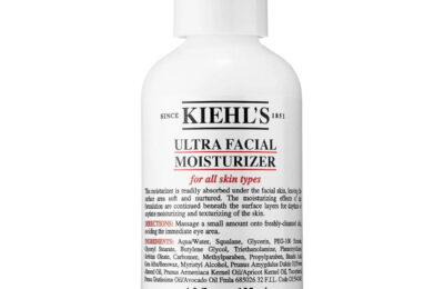 Cum să folosești Retinol pe pielea sensibilă, potrivit Derms