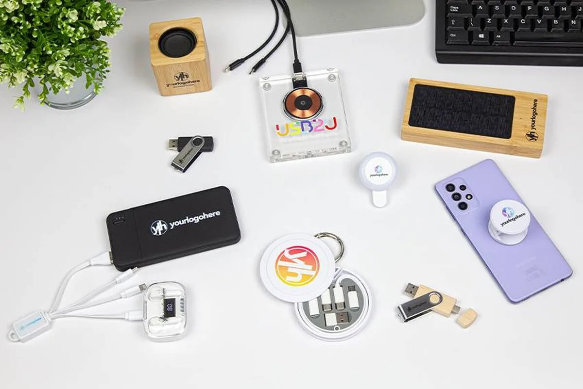 Lasă o impresie de durată asupra tuturor clienților tăi cu produsele tehnice de marcă USB2U