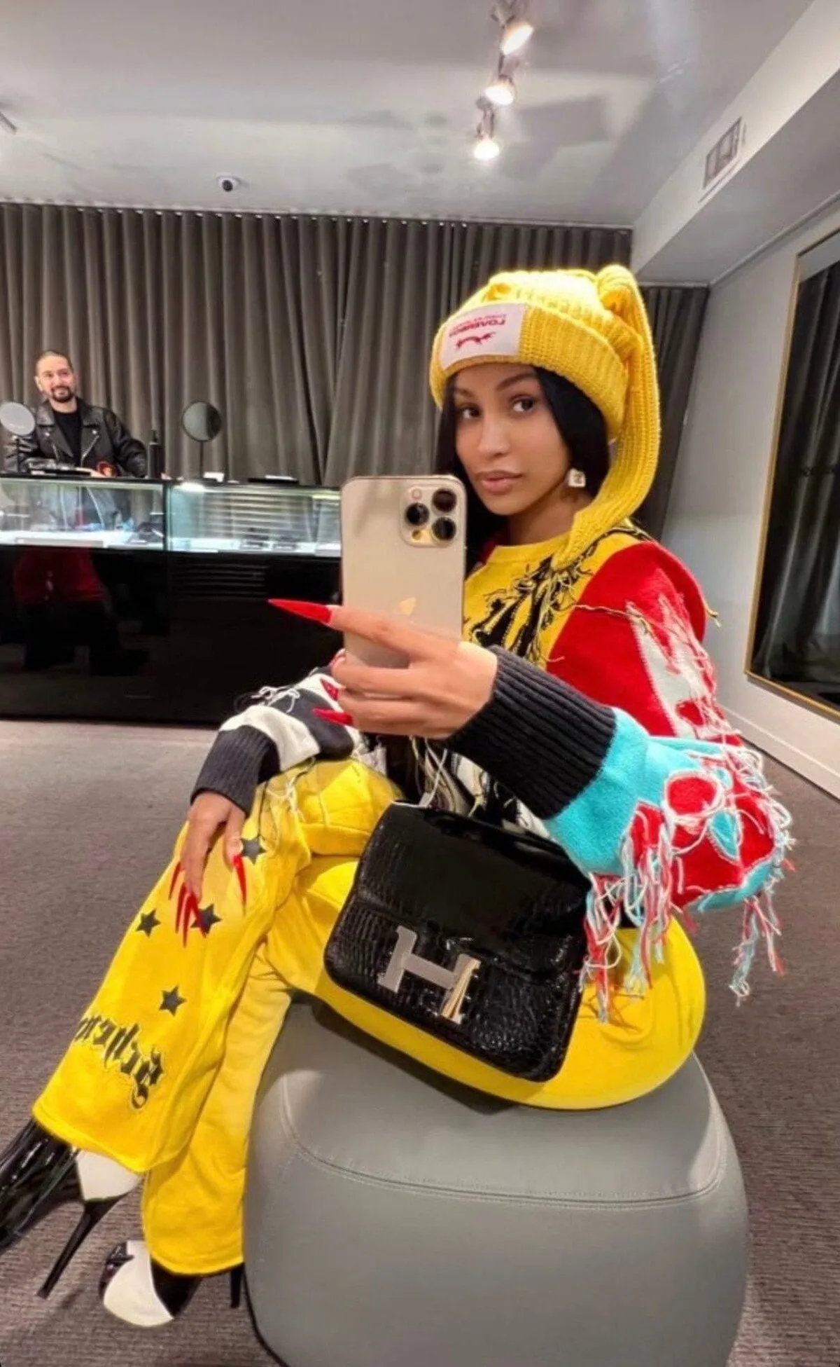 Cardi B fără machiaj este o metaforă pentru un nou început de an – Vezi poze
