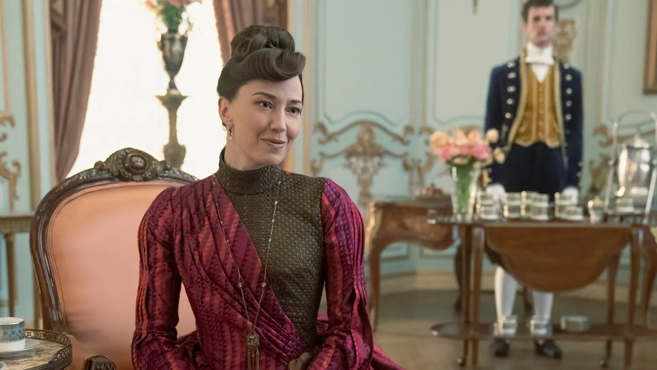 Carrie Coon iubește tweet-urile tale răutăcioase din „Epoca de aur