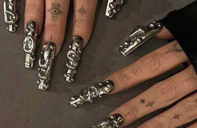 Unghiile cromate 3D ale lui Megan Fox strigă la propriu „Băieții sunt nașpa” – Vezi foto