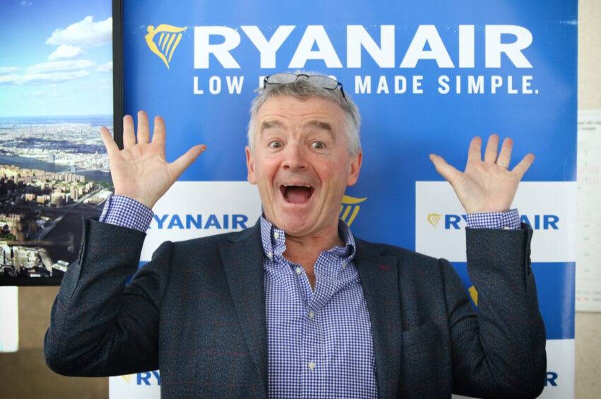 Șeful Ryanair, Michael O’Leary, în linie dreaptă pentru 100 de milioane de euro, după ce acțiunile au atins un nivel ridicat