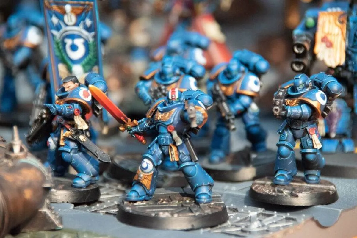 Amazon se pregătește să aducă seriale și filme Warhammer 40.000 pe marele ecran