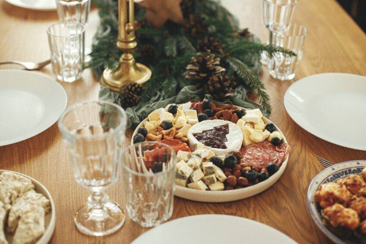 UKEF îi ajută pe exportatorii britanici să umple ciorapii în întreaga lume