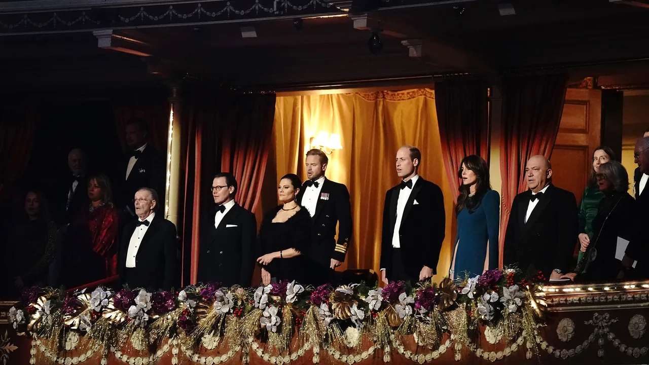 Kate Middleton și Prințul William i-au adus pe Prințesa Moștenitoare Victoria și pe Prințul Daniel la Royal Variety Performance