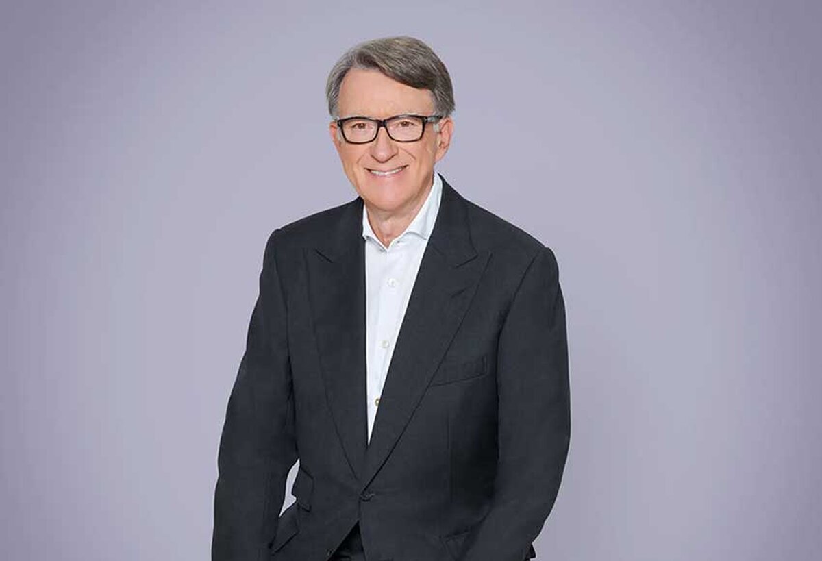 O bancă de start-up condusă de Lordul Mandelson strânge 25 de milioane de lire sterline de la investitori