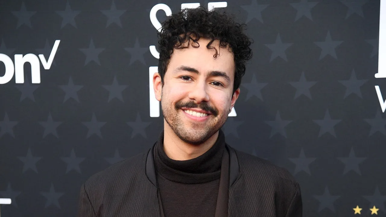 Marele an al lui Ramy Youssef: „Poor Things”, „The Bear”, Taylor Swift și multe altele