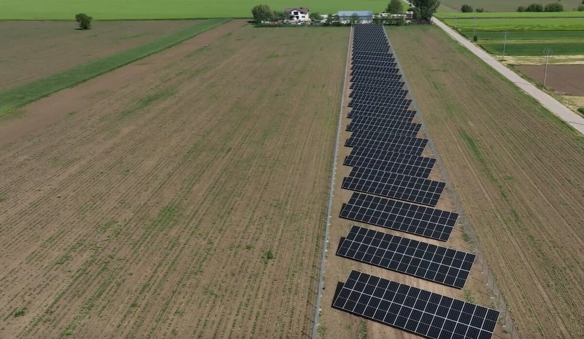 Investiții în parcuri fotovoltaice: 6 beneficii de care să ții cont