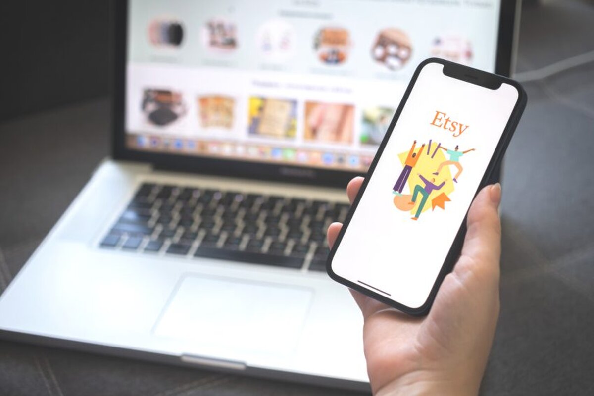 Prețul acțiunilor Etsy continuă să scadă pe fondul măsurilor drastice ale HMRC împotriva hoților care câștigă peste 1.000 de lire sterline