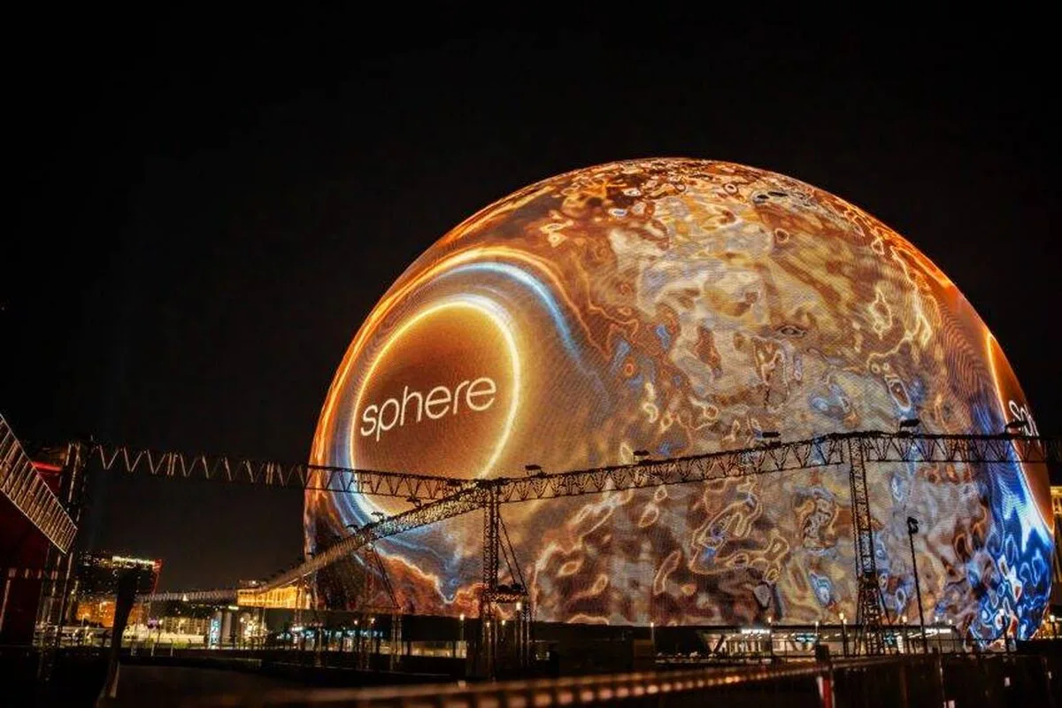 Propunerea de dezvoltare a proiectului Sphere, în stil Las Vegas, în estul Londrei, a fost anulată, deoarece planurile au fost retrase