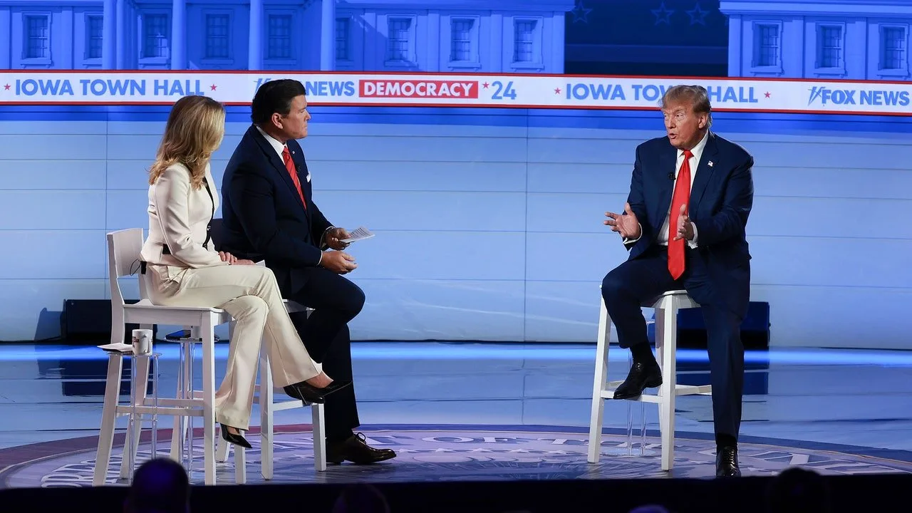 „O capitulare jalnică”: De ce Fox News nu poate renunța la Donald Trump