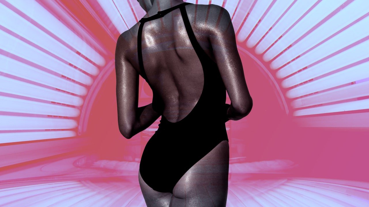 Sunt paturile de bronzare într-adevăr un tratament pentru psoriazis? Iată ce au de spus dermatologii