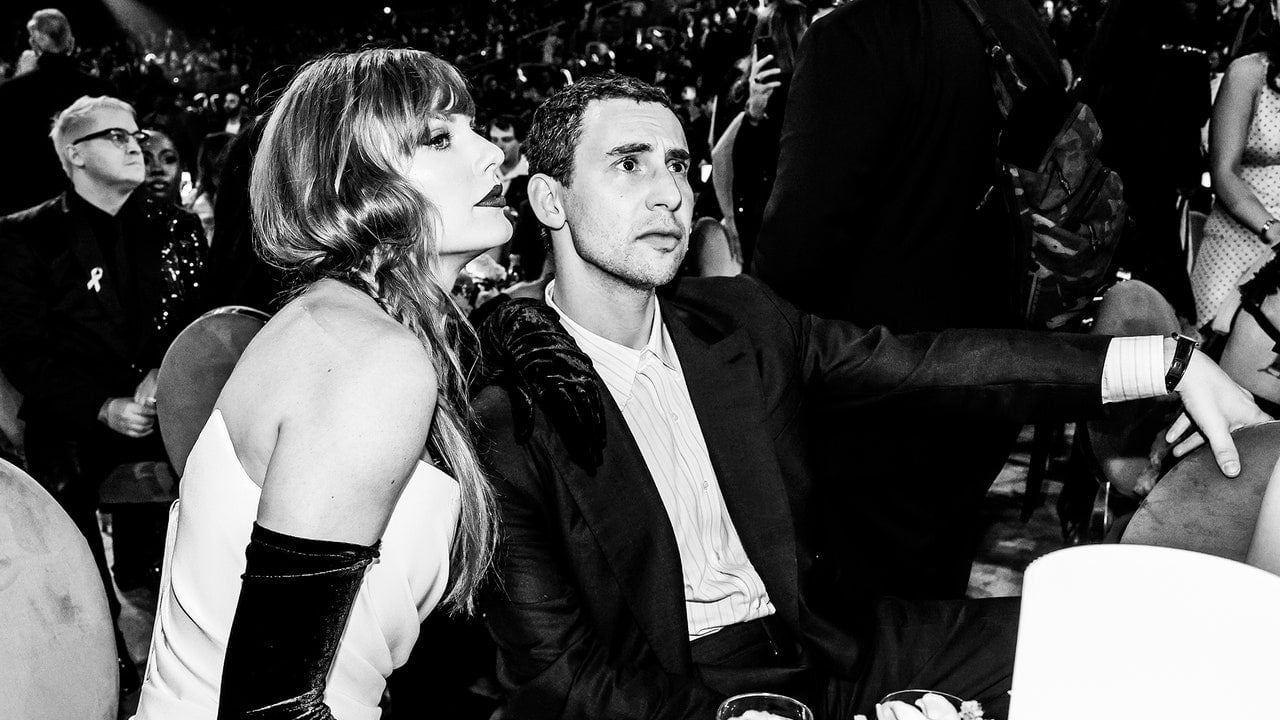 Jack Antonoff: A pune la îndoială capacitatea de a compune cântece a lui Taylor Swift este „ca și cum ai pune la îndoială credința cuiva în Dumnezeu”