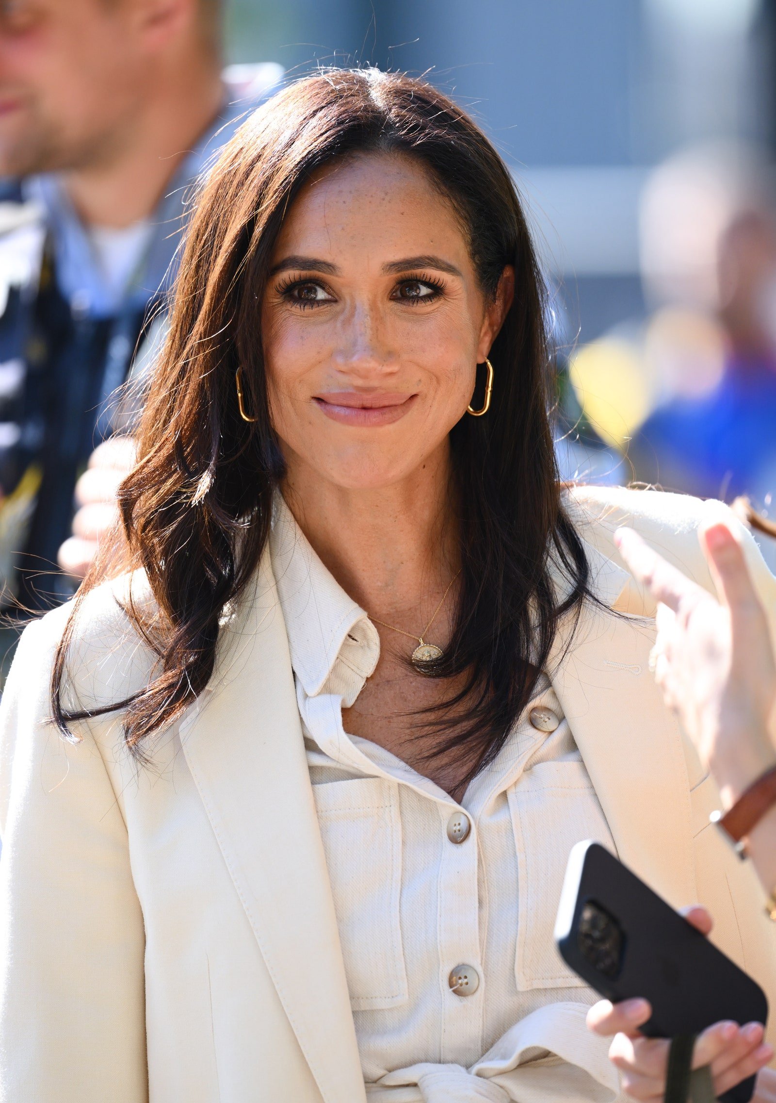 Pun pariu că nici nu ai observat că Meghan Markle și-a schimbat culoarea părului