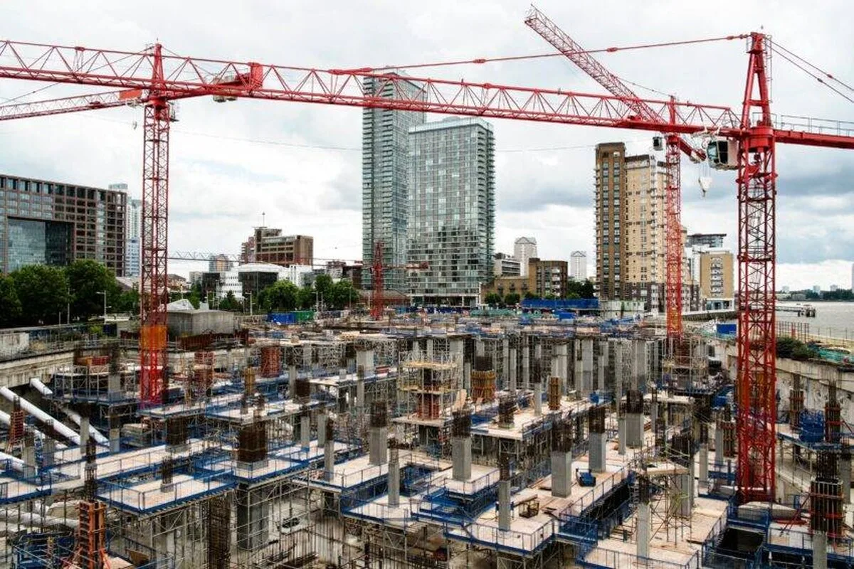 Întreprinderile britanice se confruntă cu dificultăți financiare ridicate în contextul provocărilor europene