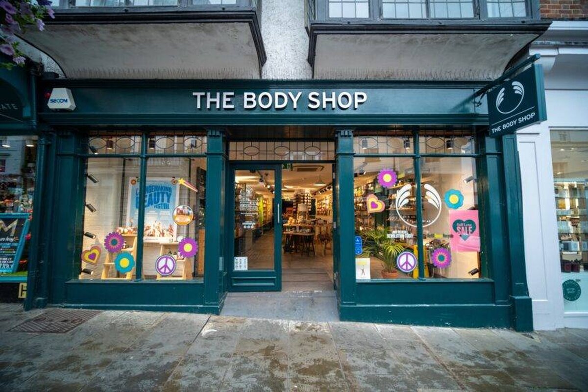 The Body Shop anunță închiderea a aproape jumătate din magazinele din Marea Britanie