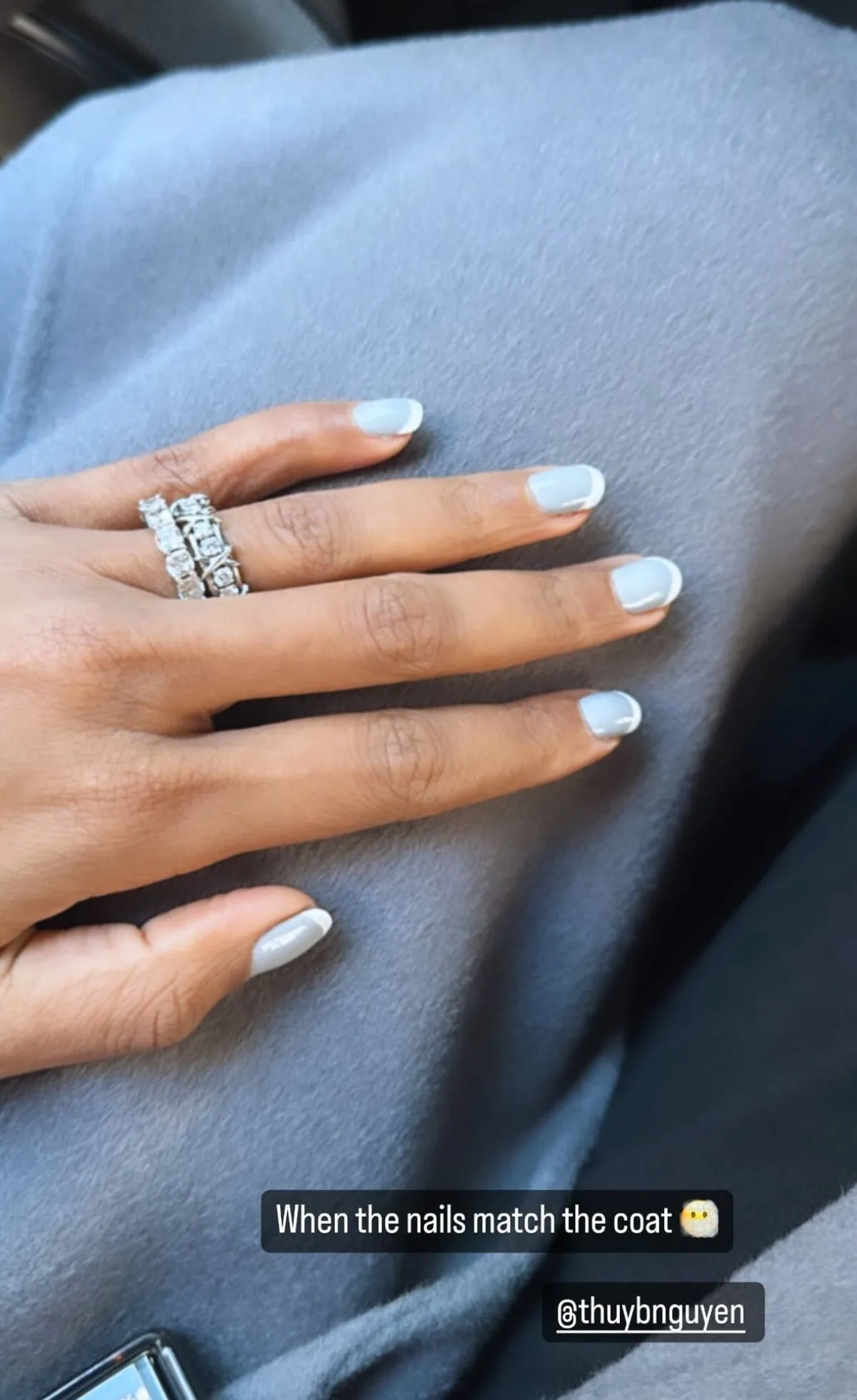 Trendul unghiilor gri este încă în forță cu manichiura franțuzească a lui Gabrielle Union – Vezi foto