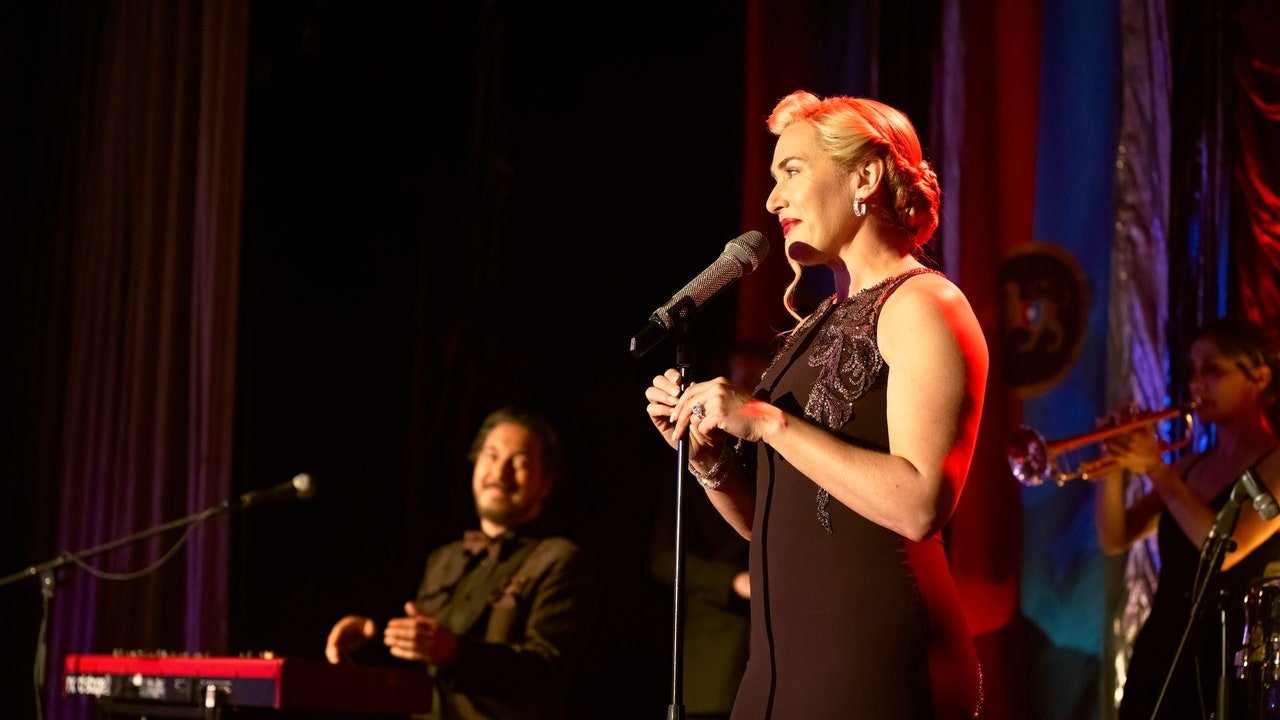 Kate Winslet face curte haosului în episodul 1 din „The Regime