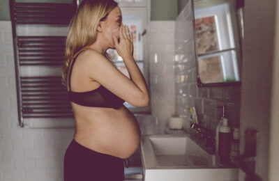 Acneea în timpul sarcinii: De ce te stingi în timpul sarcinii tale