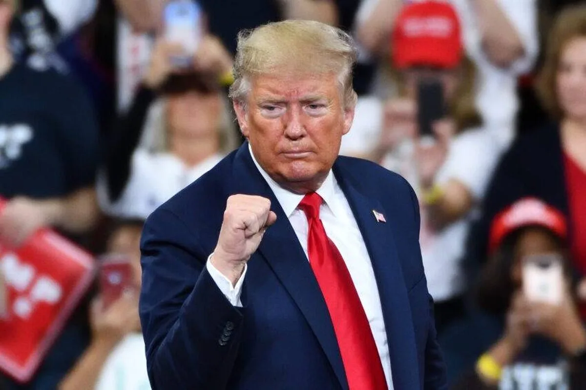 Trump se confruntă cu un potențial câștig, deoarece Truth Social intră pe piața bursieră