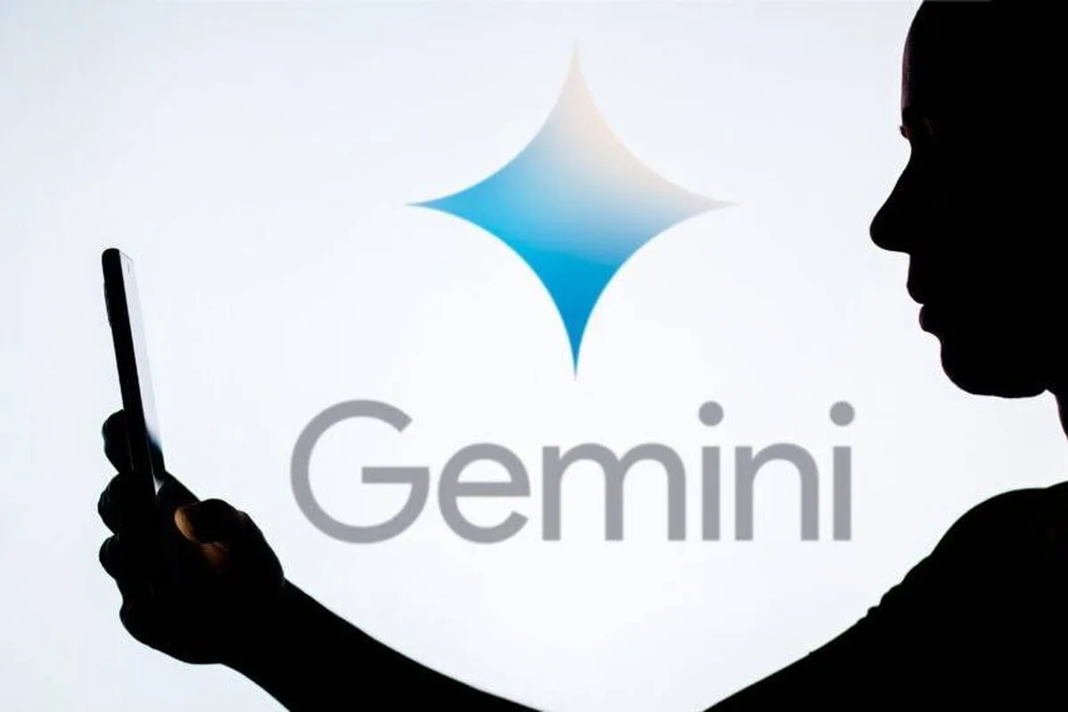 Apple ar urma să integreze tehnologia Gemini AI de la Google în Siri