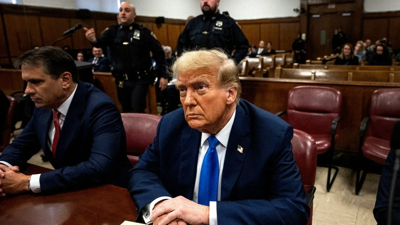 Inculpatul Trump nu îl ajută pe candidatul Trump