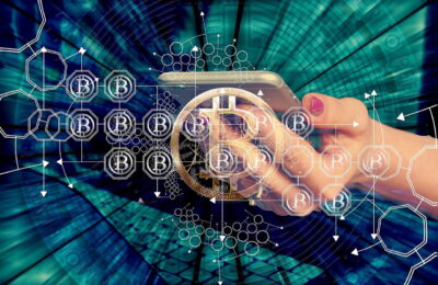 Criptomonedele și economia globală: previziuni pentru 2024