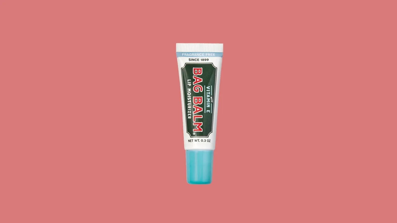 Balsamul de buze hidratant Bag Balm este noua mea îngrijire a buzelor – Review