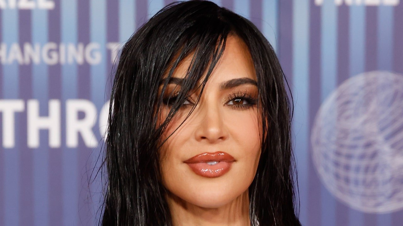Kim Kardashian s-ar putea să se fi tuns cel mai scurt dintotdeauna – Vezi fotografiile