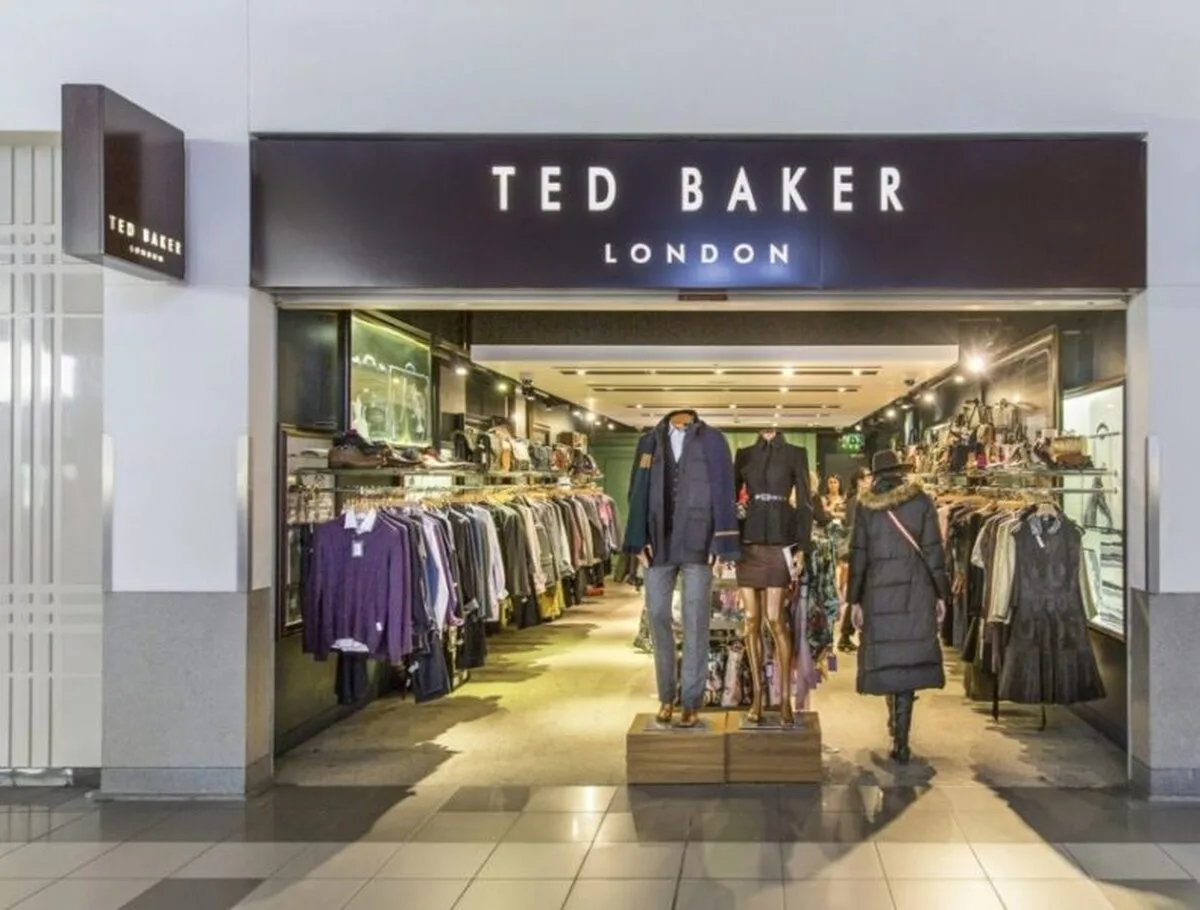 Next și Frasers Group se luptă pentru a achiziționa Ted Baker, aflat în dificultate