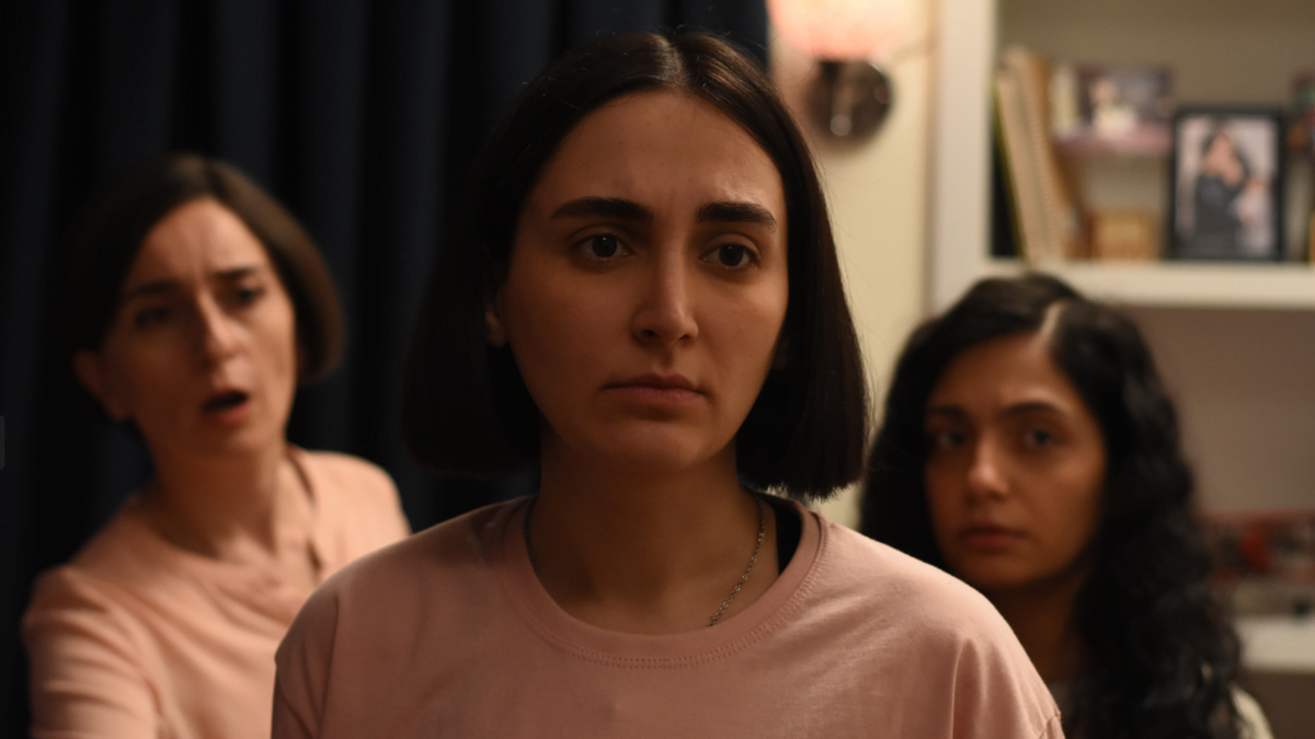 Lumea are nevoie de filme ca „Sămânța de smochin sacru