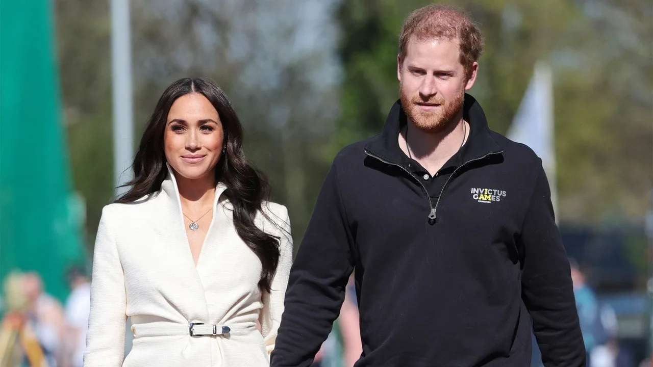 În interiorul tumultului provocat de fundația Archewell a lui Meghan Markle și a prințului Harry