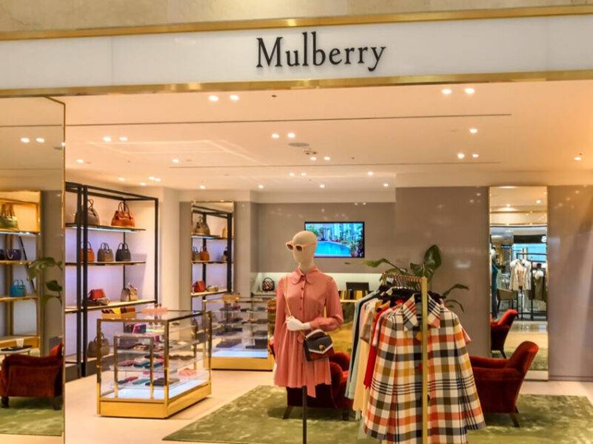 Mulberry se confruntă cu o scădere a vânzărilor pe fondul încetinirii pieței de lux