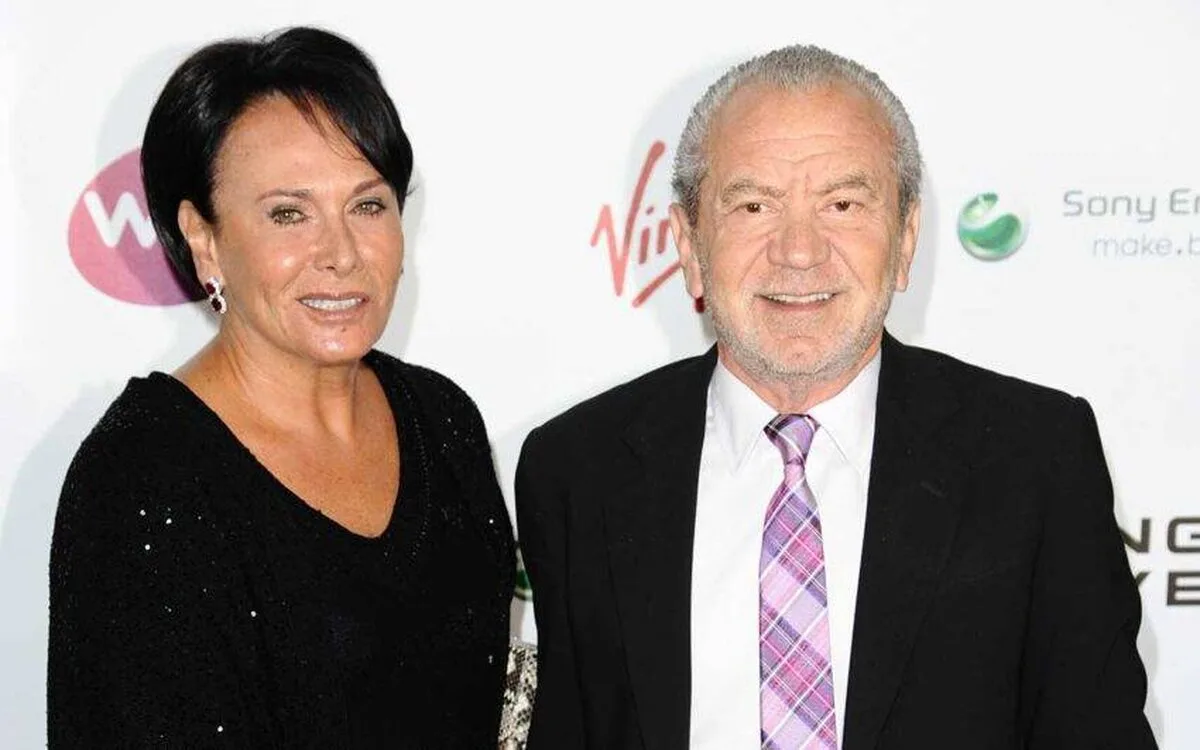 Lordul Alan Sugar investește în afacerea vedetei din The Apprentice