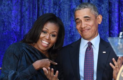Barack Obama spune că Michelle le-a spus Maliei și Sashei să stea departe, foarte departe de politică