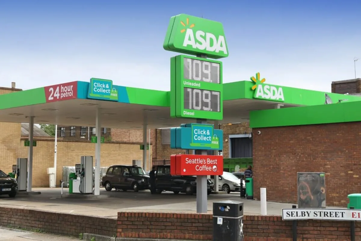 Asda a fost desemnat cel mai scump supermarket de carburanți din Marea Britanie
