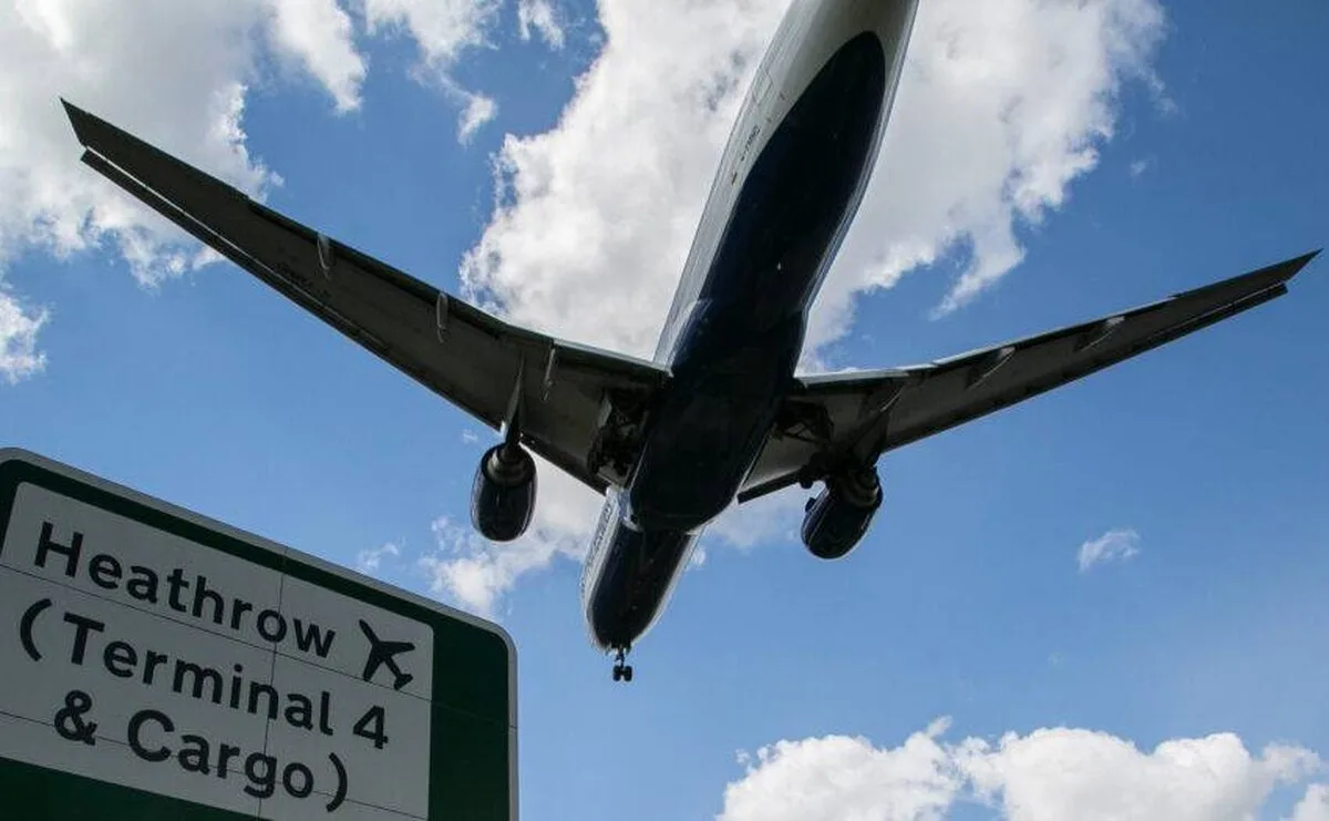 Heathrow se confruntă cu o bombă de 900 de milioane de lire sterline pentru tarifele de afaceri