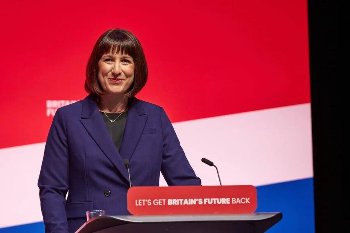 Rachel Reeves face curte mediului de afaceri cu un angajament de stabilitate pentru Marea Britanie