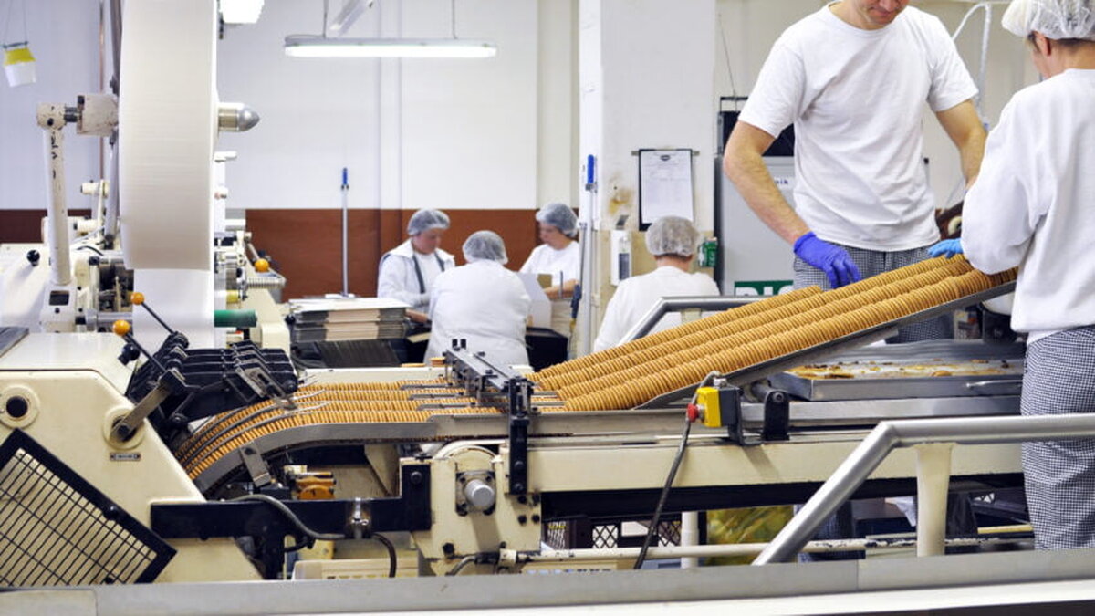 Prognoza de creștere economică a Marii Britanii a fost îmbunătățită pe fondul creșterii optimismului