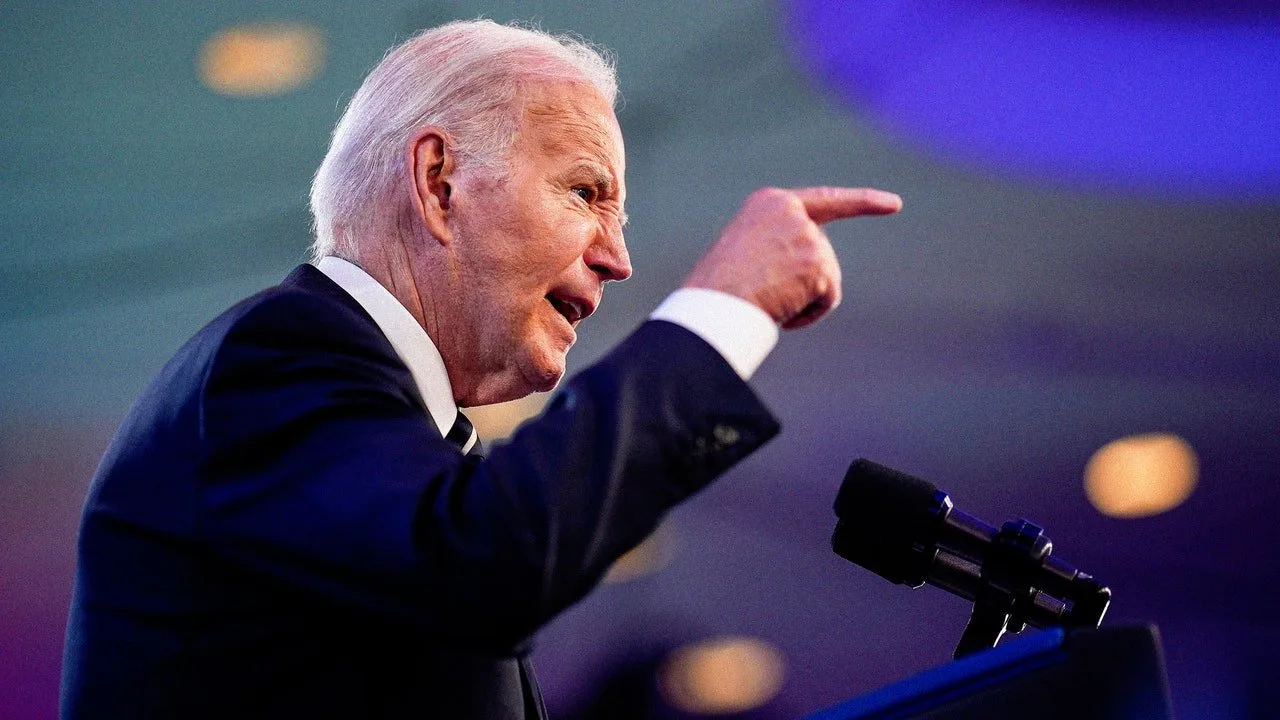„Este un câmp de luptă atât de schizofrenic”: Bidenworld se uită la dezbatere din toate unghiurile